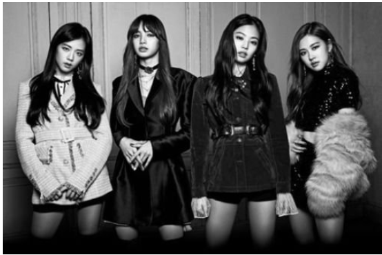 BLACKPINK - [Square Up] 1st Mini Album Pink Ver CD+Booklet+PhotoCard+SelfieCard+Lennticular Lyrics+Postcard K-POP Sealed